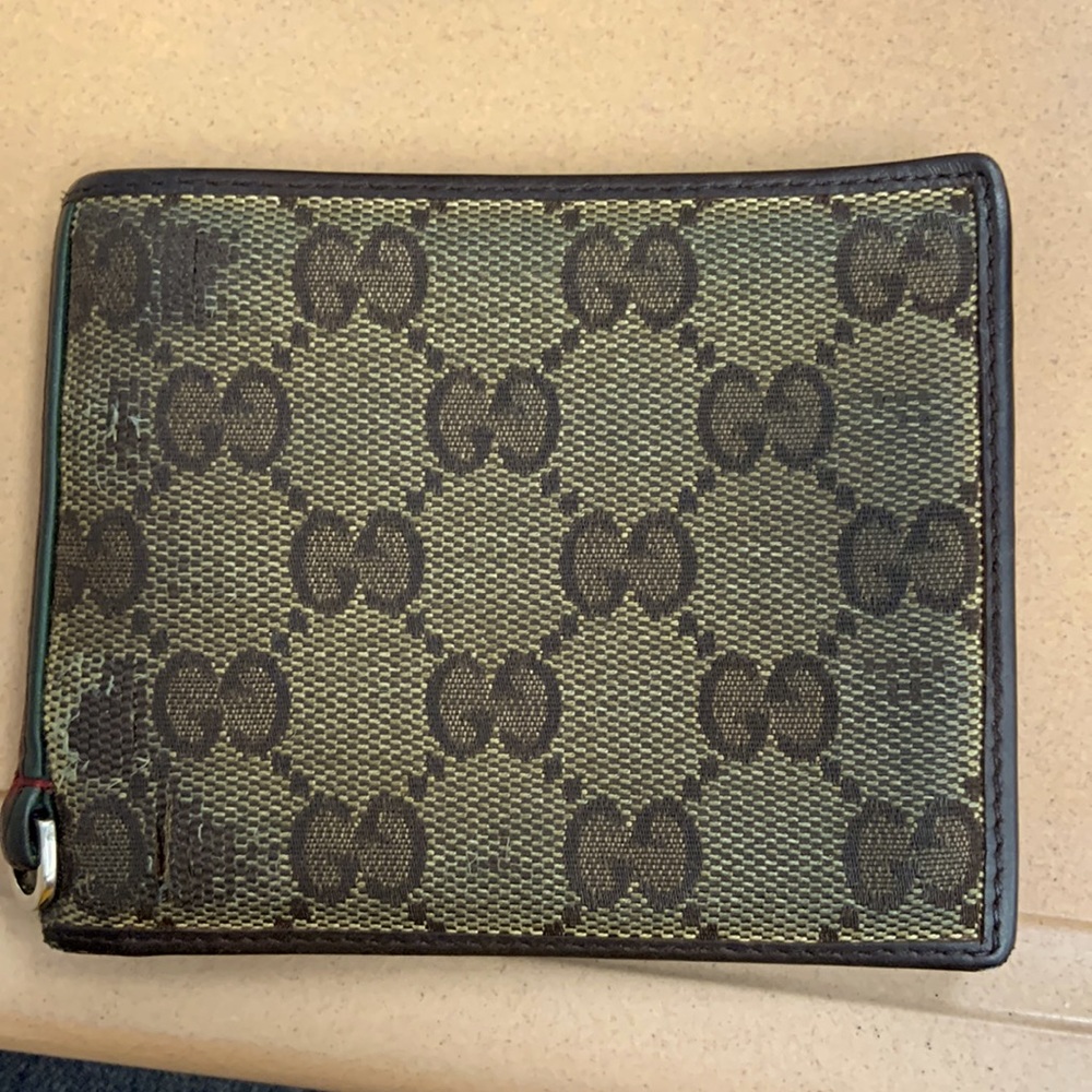 Mens Gucci wallet
